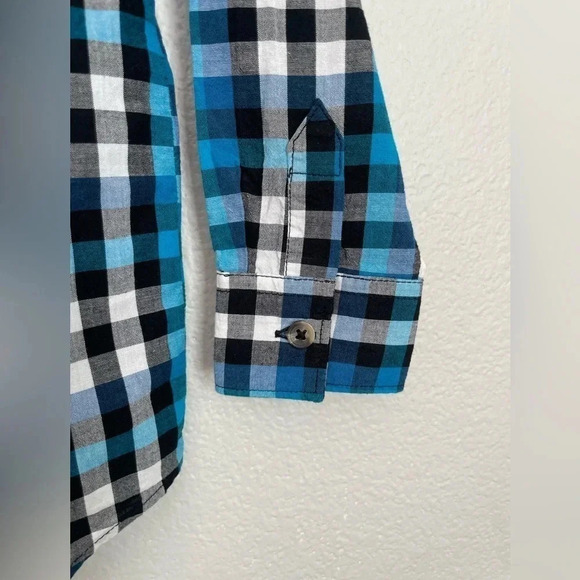 3 kids Button Down Shirts. Size 4T and 5T. Granimals NWT, Cat and Jack, and CD - Picture 6 of 12